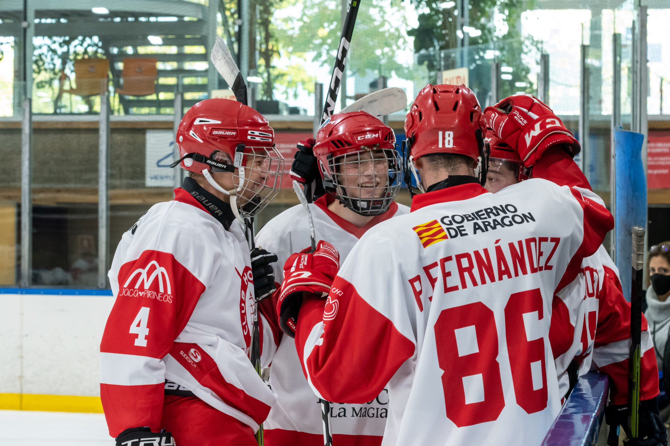 El Club Hielo Jaca recibe al Club Gel Puigcerdà con el liderato en juego